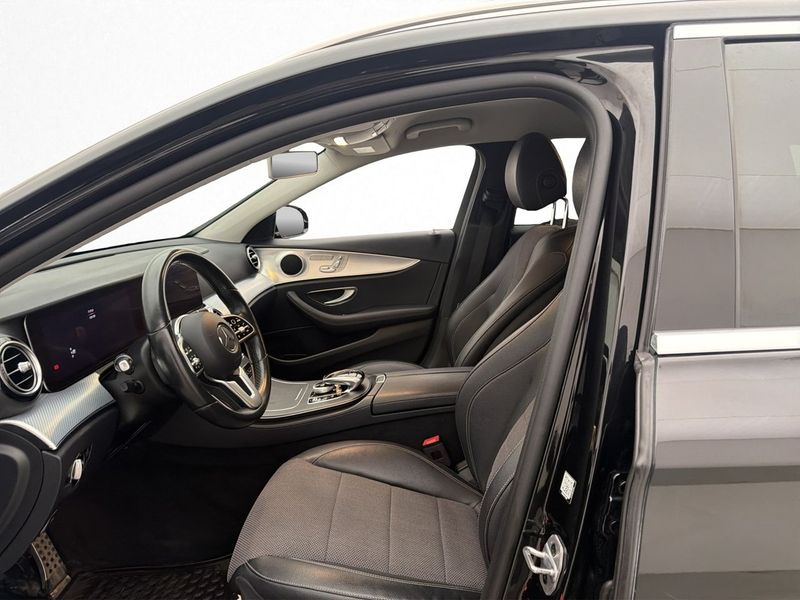 Mercedes E300 bild 13