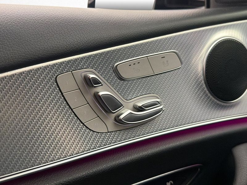 Mercedes E300 bild 31