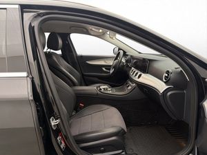 Mercedes E300 bild 16