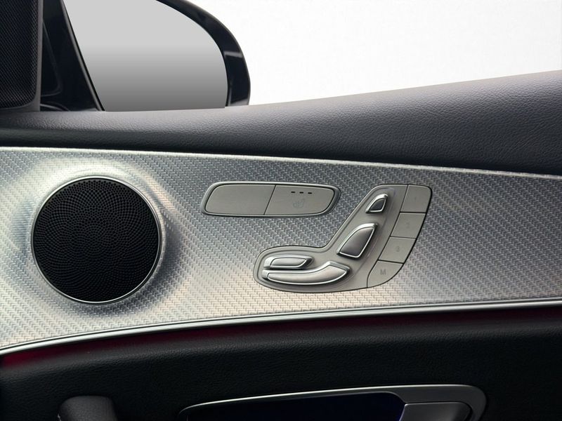 Mercedes E300 bild 32