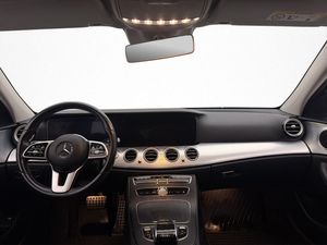 Mercedes E300 bild 14
