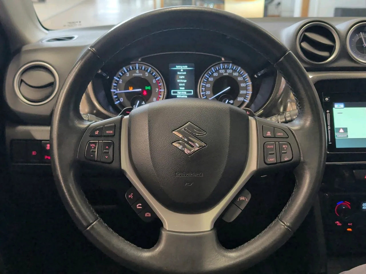 Vehicle image 13