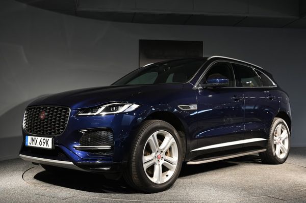 Jaguar F-Pace P400e SE *Leasebar för företag* - 2023