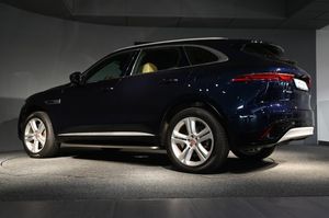 Jaguar F-Pace bild 4
