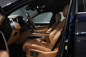 Jaguar F-Pace bild 13