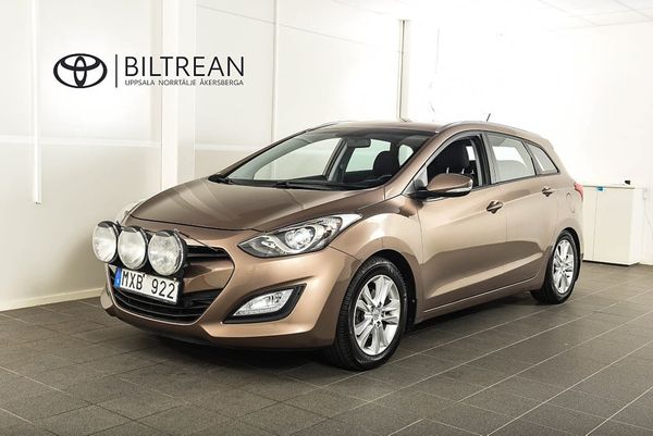 Hyundai i30 Kombi 1.6 CRDi Business Drag S&V-Hjul M-värm - 2013