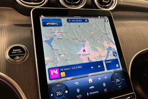 Mercedes GLC220 bild 11