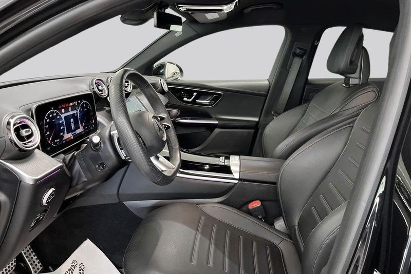 Mercedes GLC220 bild 8
