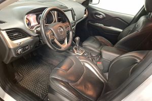 Jeep Cherokee bild 7