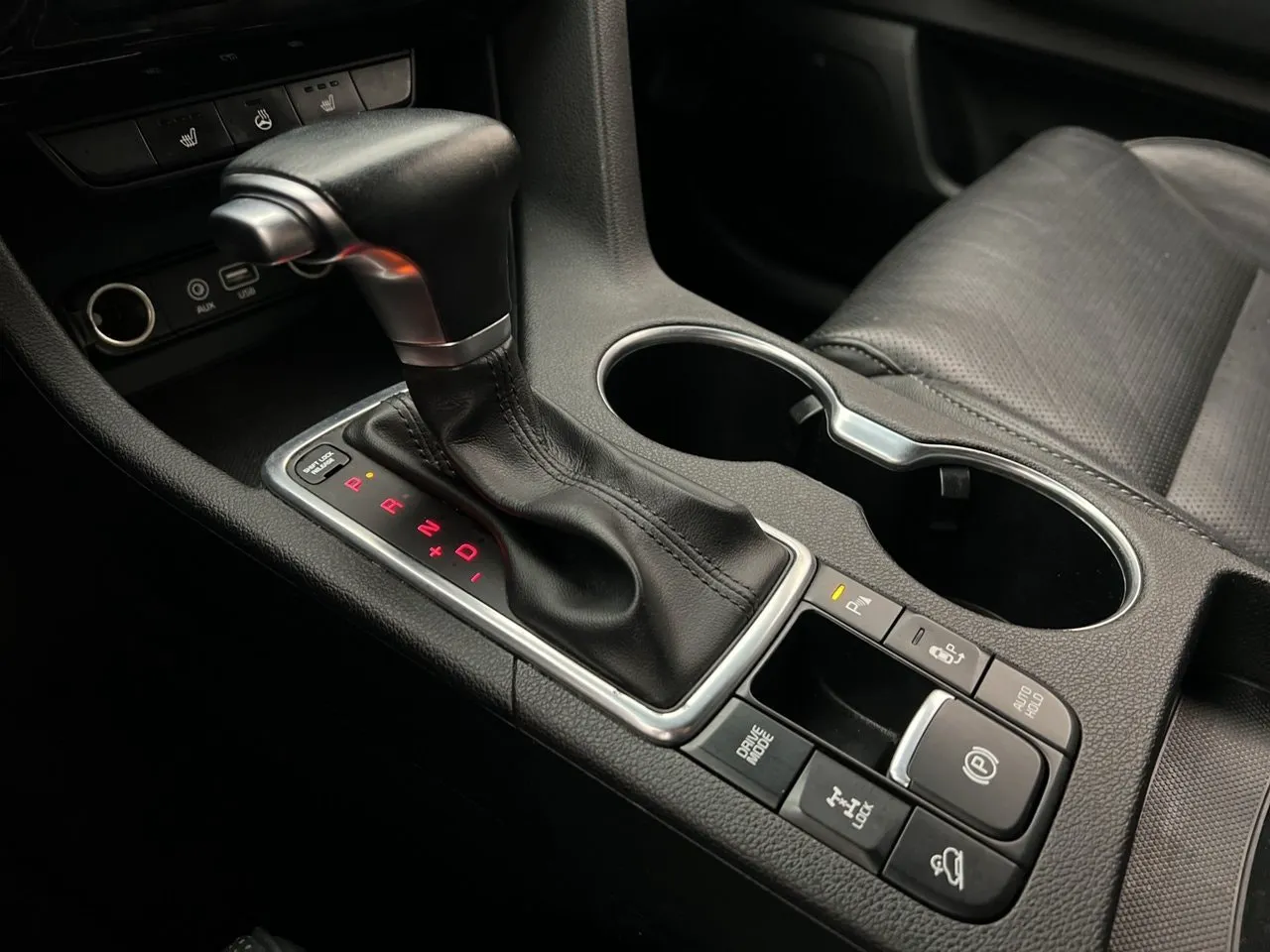 Vehicle image 23