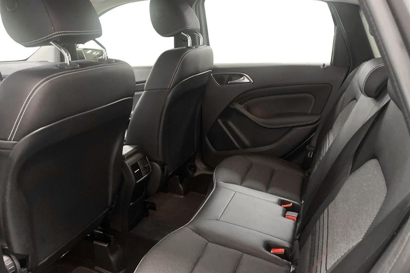 Mercedes B200 bild 8