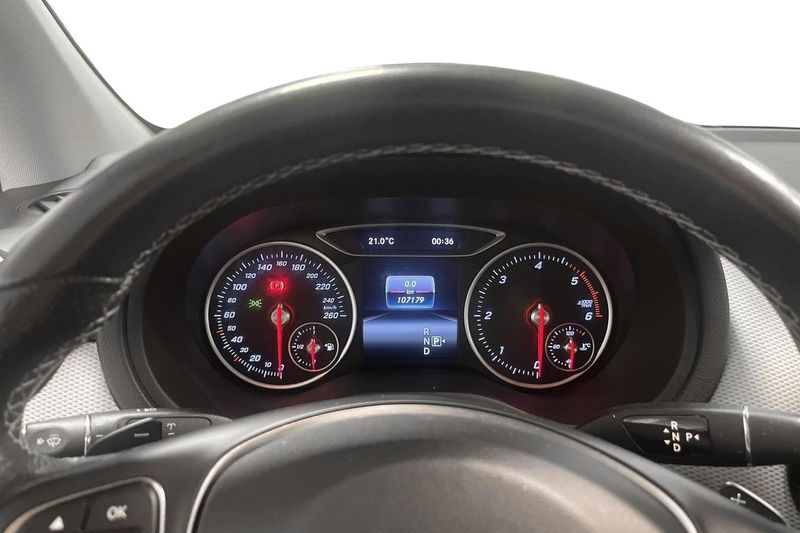 Mercedes B200 bild 5