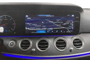 Mercedes E220 bild 16