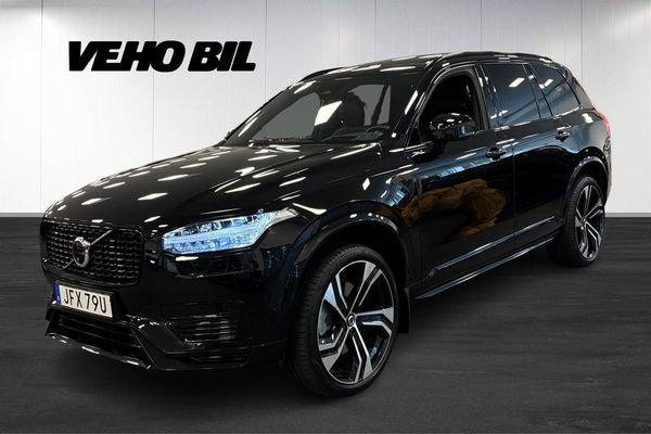 Volvo XC90 7-sits Recharge T8 Ultimate Dark Luftfjäd B&W Pano Drag - 2024