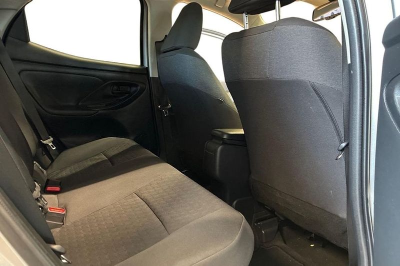 Toyota Yaris bild 8