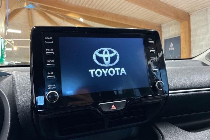 Toyota Yaris bild 15
