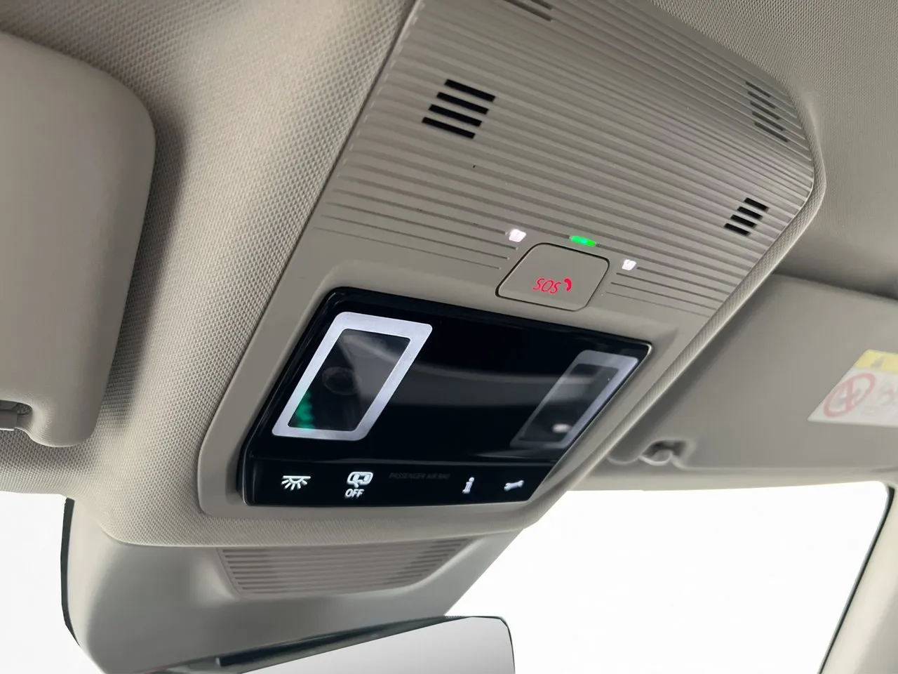 Vehicle image 35