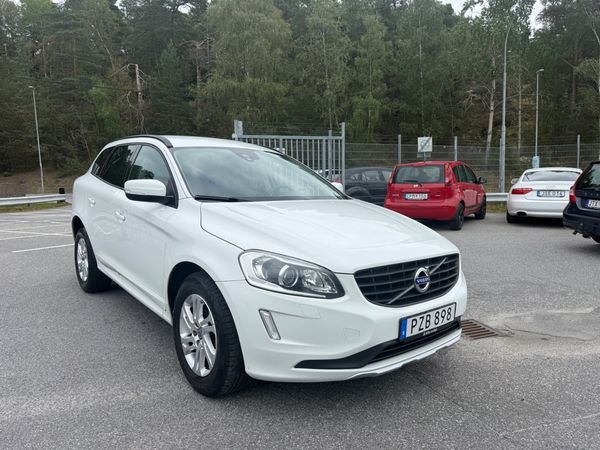 Volvo XC60 D3 150hk Classic Backkamera Navi Välservad Nyservad EU6 - 2017