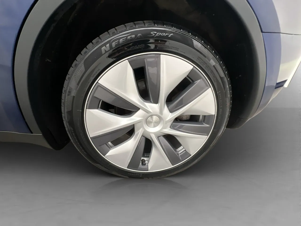 Vehicle image 31