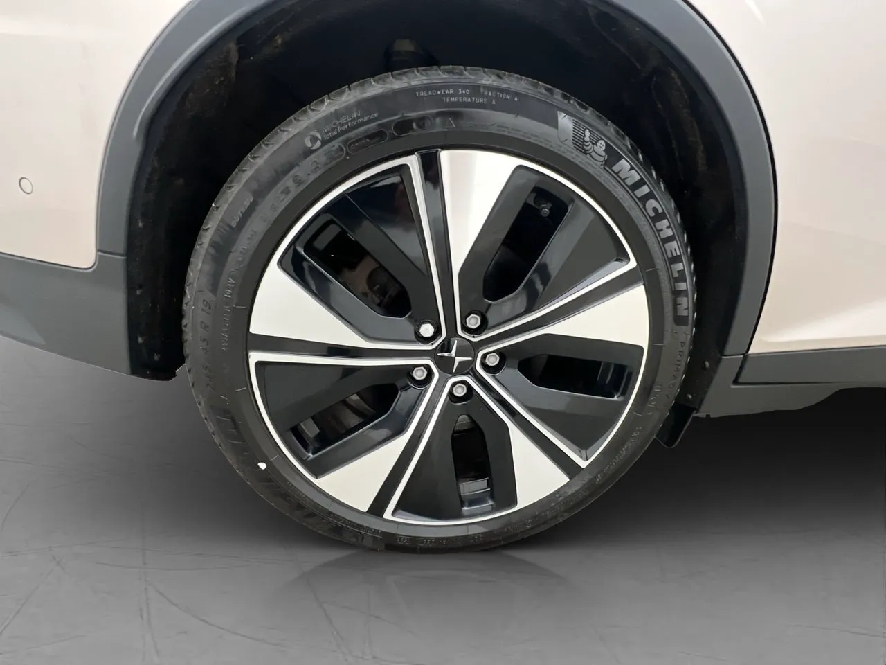 Vehicle image 36