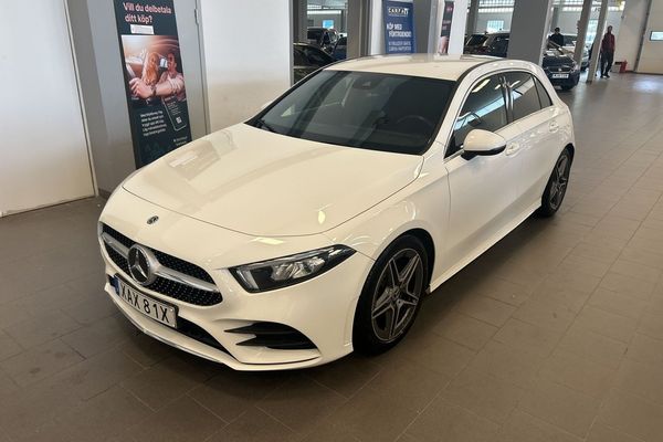 Mercedes A180 7G AMG Line/SUPERDEAL 3,95%/B-KAM/KEY LESS/CARPLAY - 2020