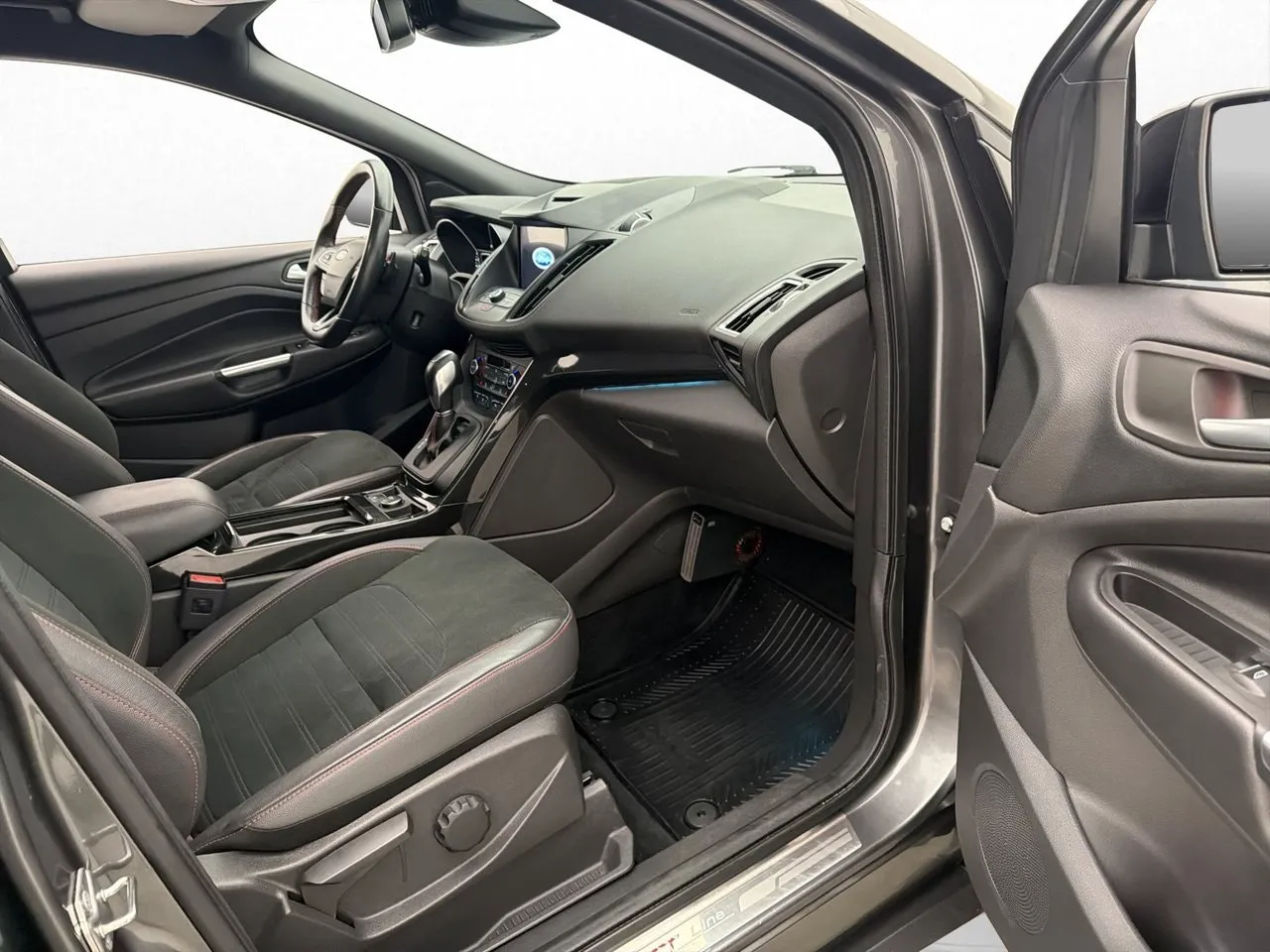 Vehicle image 22