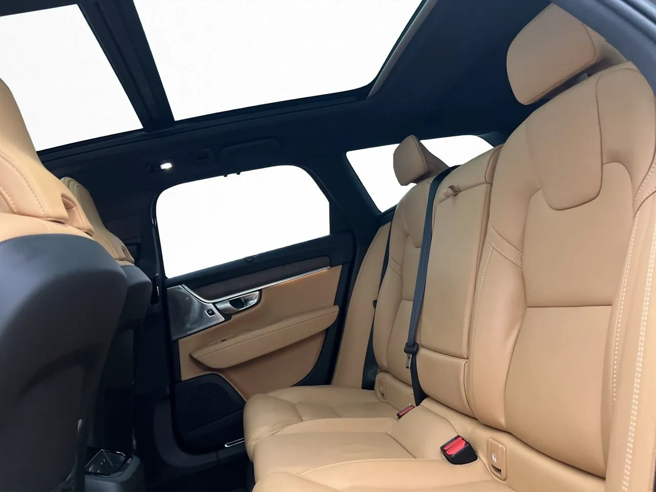 Vehicle image 36