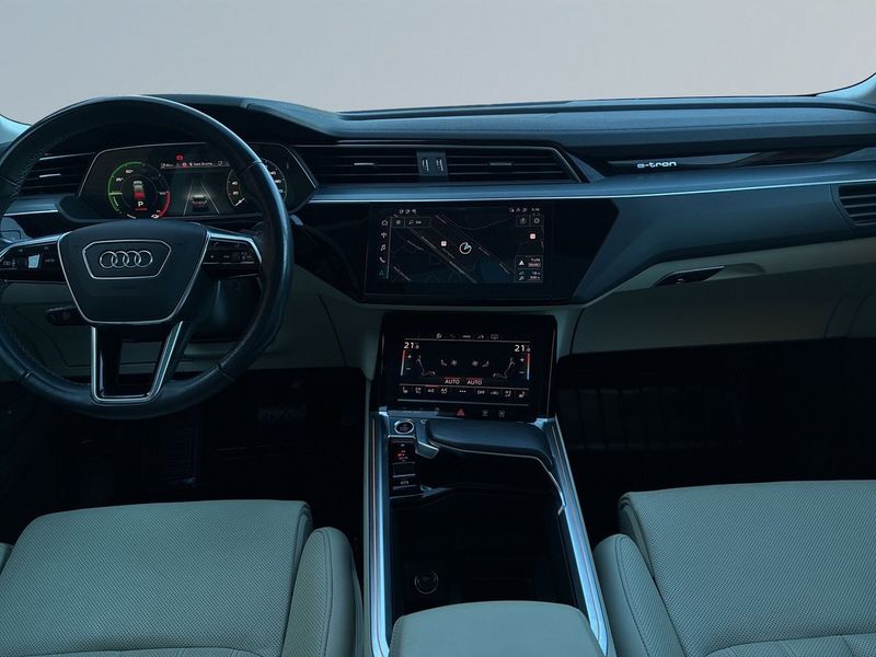 Audi Q8 bild 8