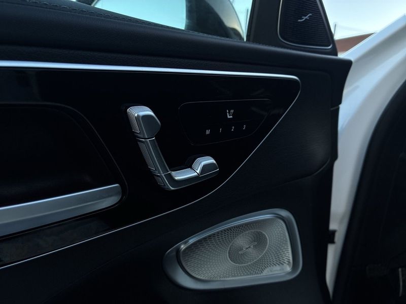 Mercedes C300 bild 16