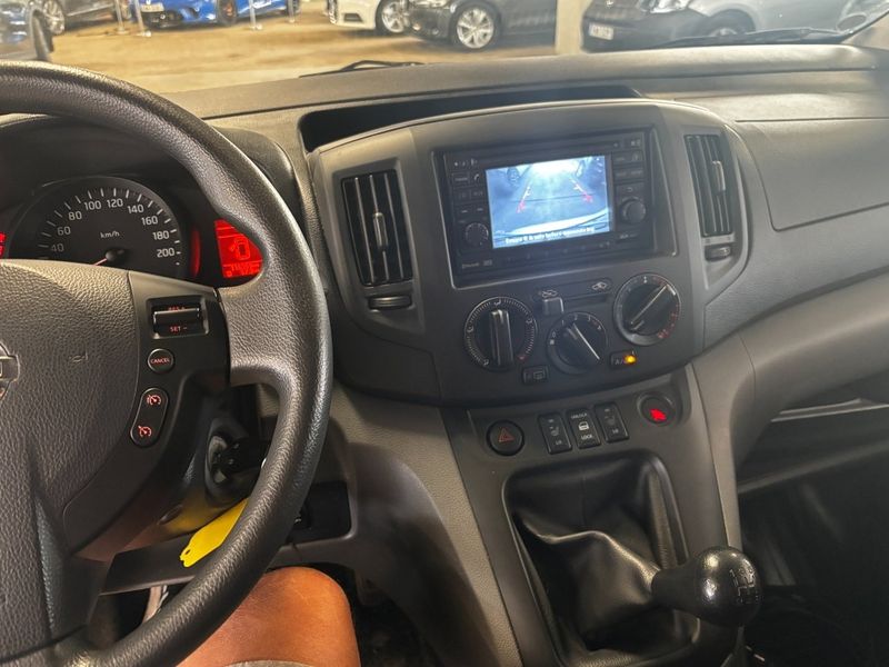 Nissan NV200 bild 6