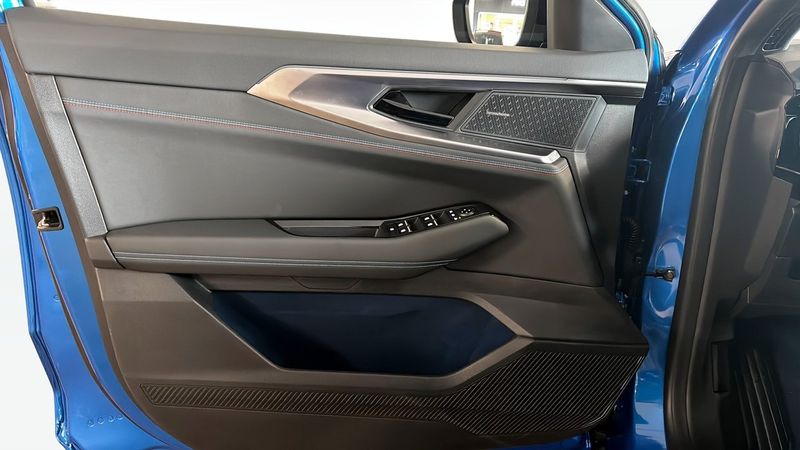 Renault Rafale bild 11