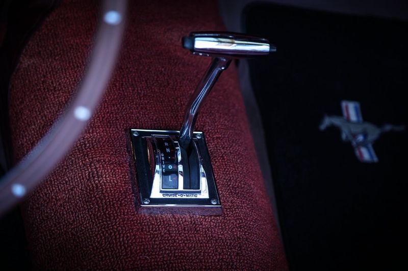 Ford Mustang bild 20