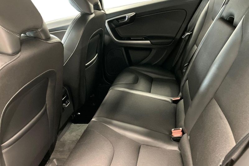 Volvo V60 bild 12