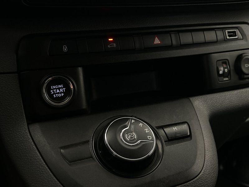 Opel Vivaro bild 27