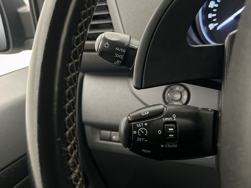 Opel Vivaro bild 18