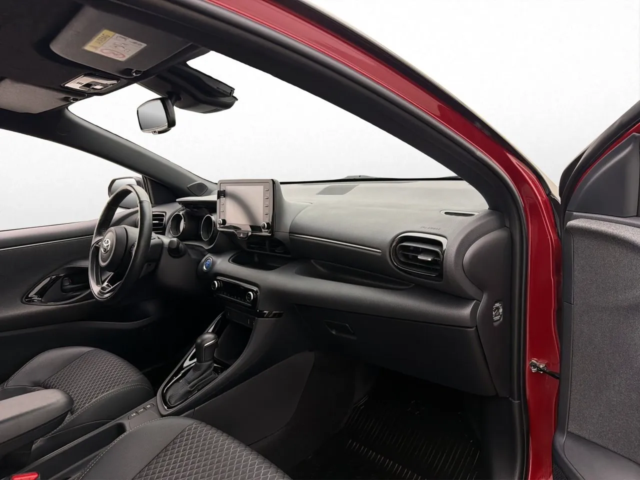 Vehicle image 11