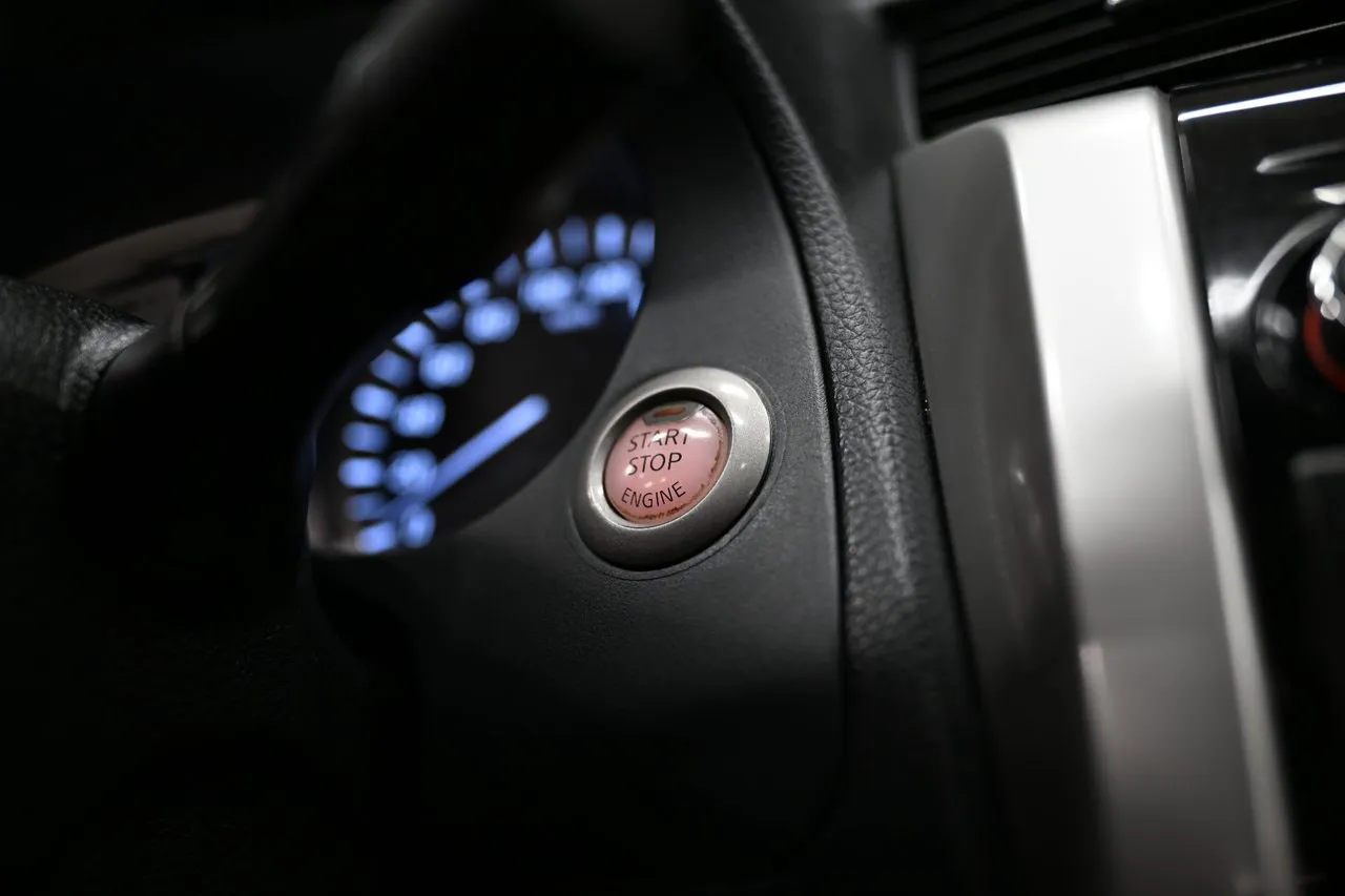Vehicle image 23