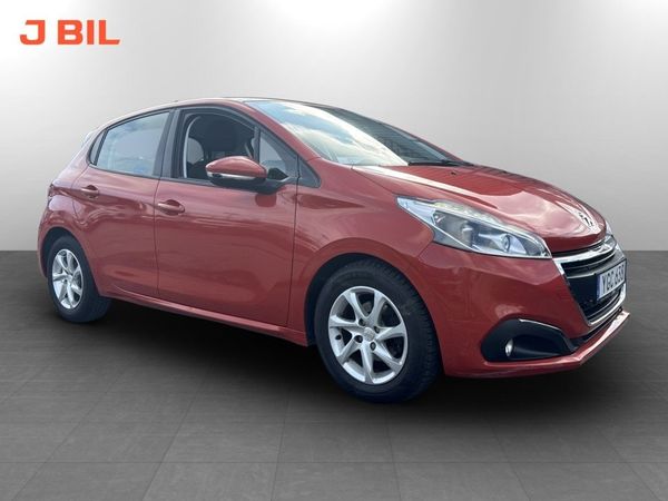 Peugeot 208 Active 1.2 PT 82hk Aut - VECKANS KLIPP! - 2017