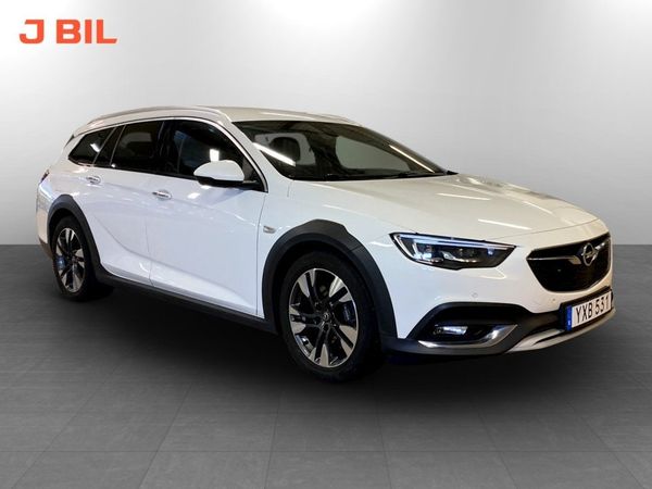 Opel Insignia Country Tourer Business 2.0 Turbo 260hk Aut 4WD BOSE - 2018
