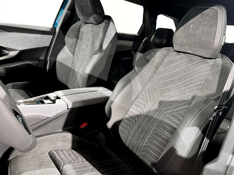Peugeot e-5008 bild 7