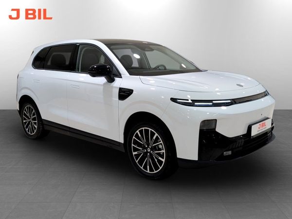 Leapmotor B10 EREV Design (Räckviddsförlängare, upp till 900km) - 2026