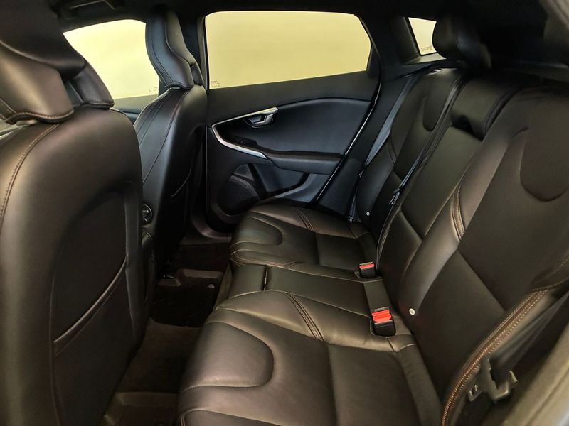 Volvo V40 bild 12