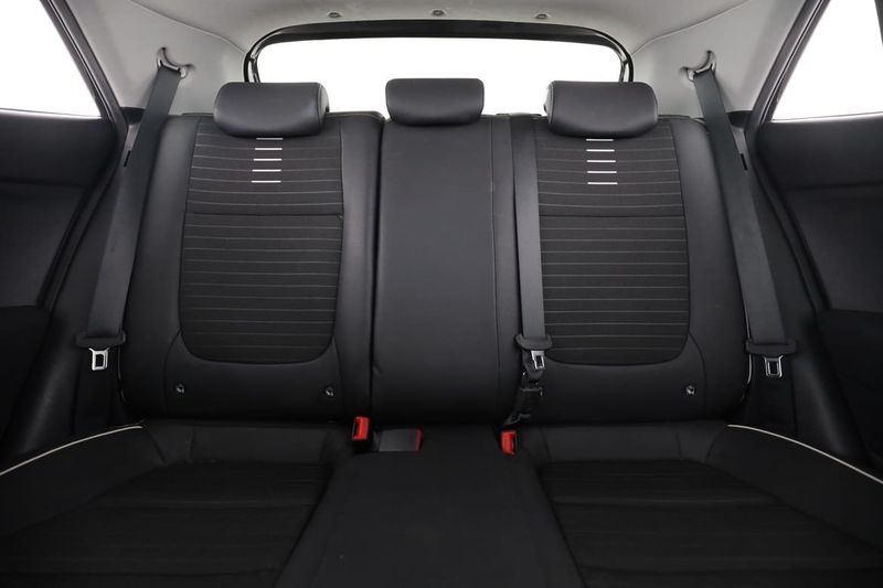 Kia Rio bild 16