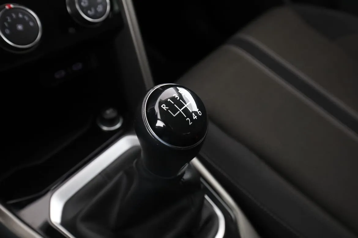 Vehicle image 27