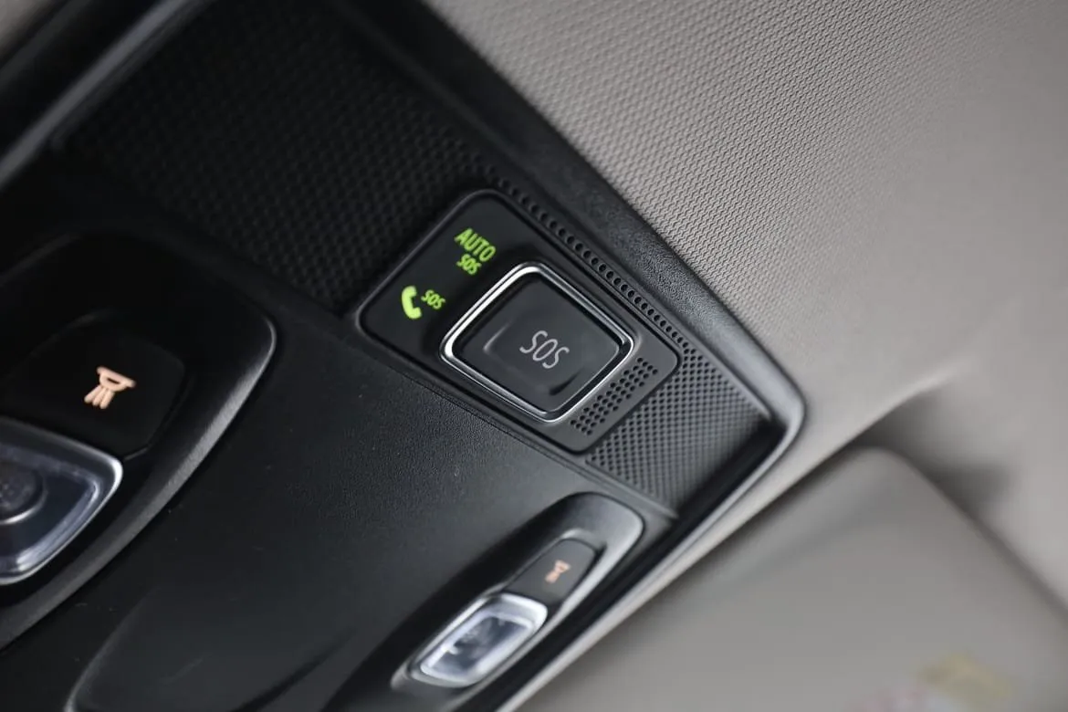 Vehicle image 30