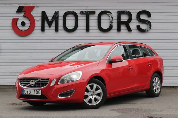 Volvo V60 T3 Momentum 150hk välservad Drag - 2012