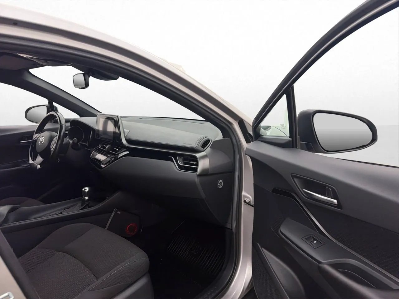 Vehicle image 20