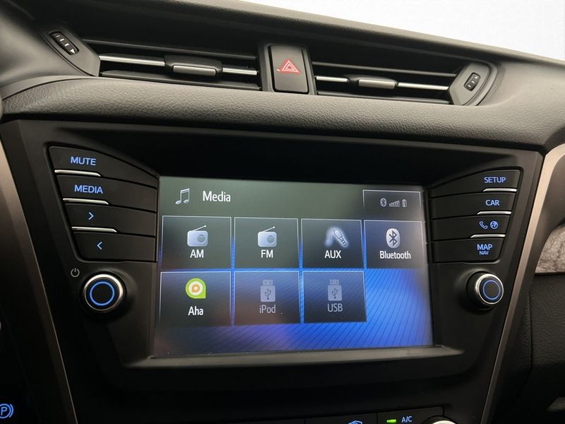 Toyota Avensis bild 22