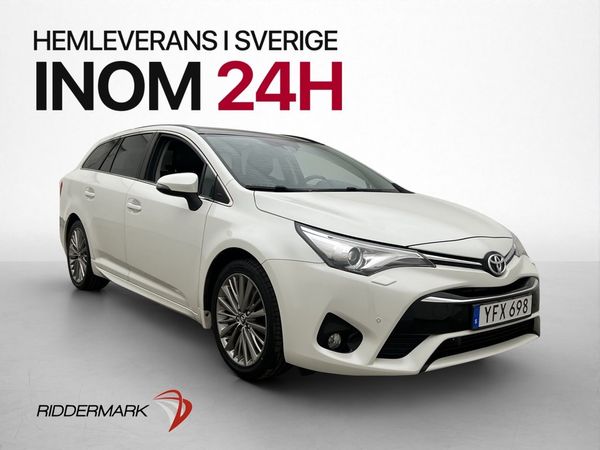 Toyota Avensis 143hk Executive Pano Värm Kamera Skinn Drag - 2016