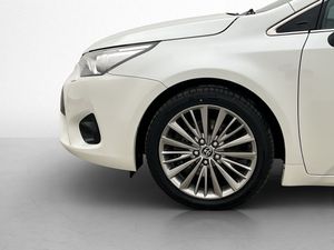 Toyota Avensis bild 28